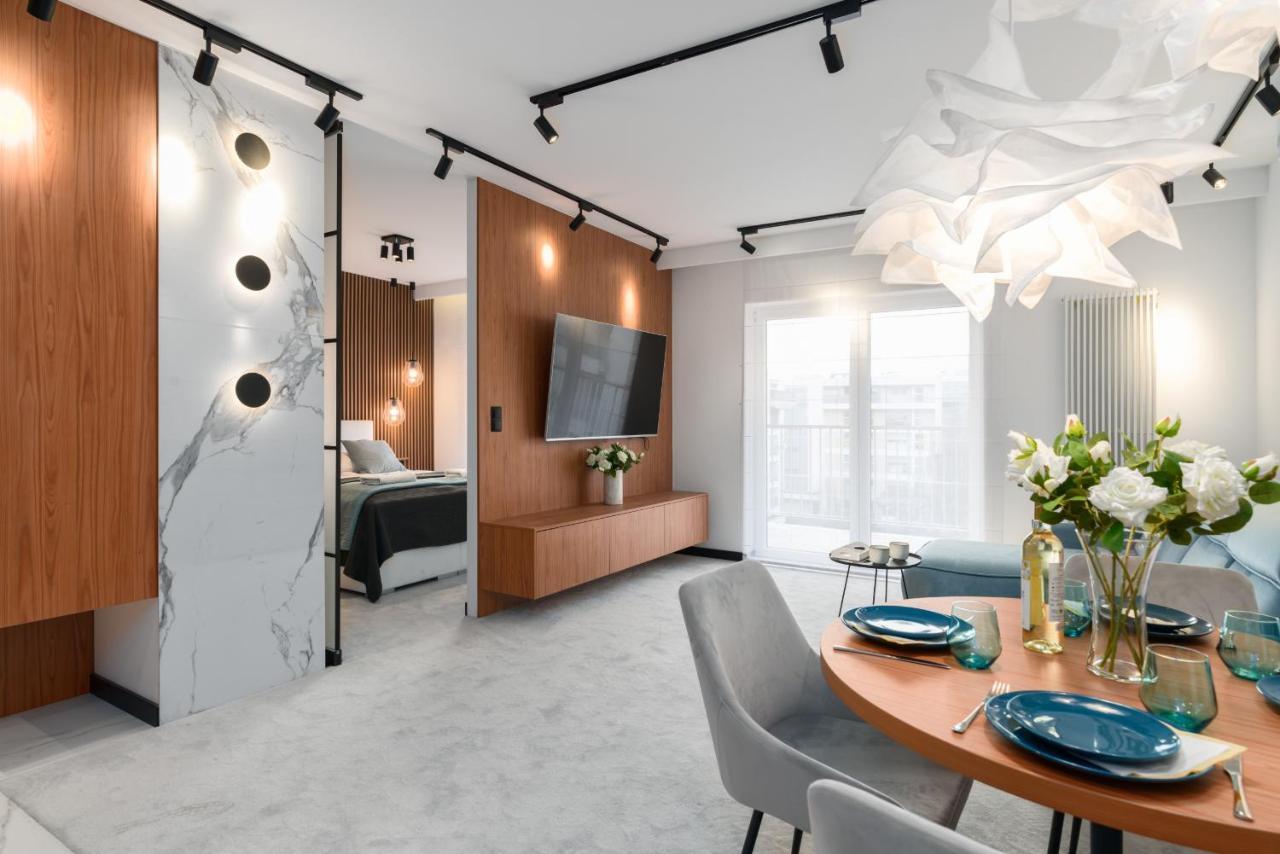 Wilczak Apartment With Free Garage Poznan By Noclegi Renters Экстерьер фото