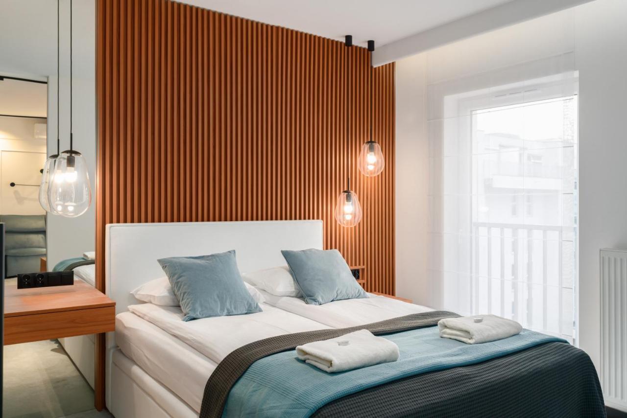 Wilczak Apartment With Free Garage Poznan By Noclegi Renters Экстерьер фото