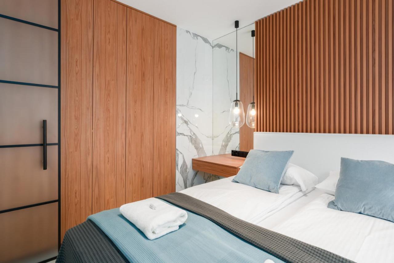 Wilczak Apartment With Free Garage Poznan By Noclegi Renters Экстерьер фото